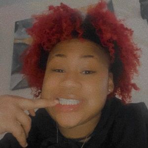 Meet your Posher, Taseana